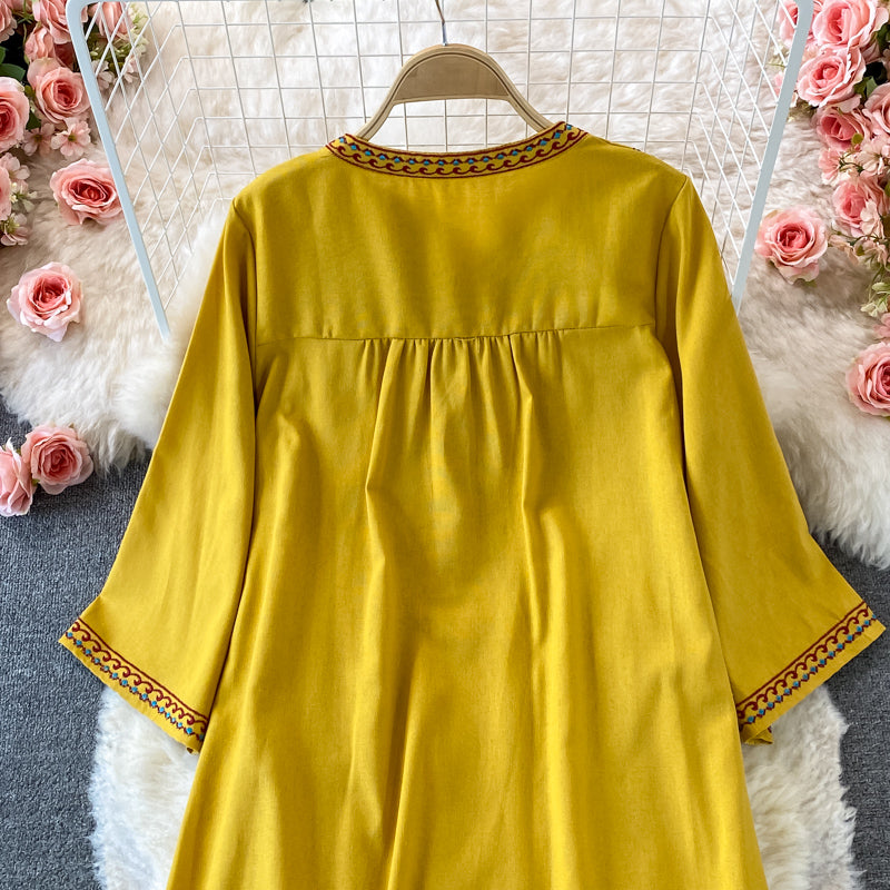 Women Embroidered Vintage V-Neck Dress