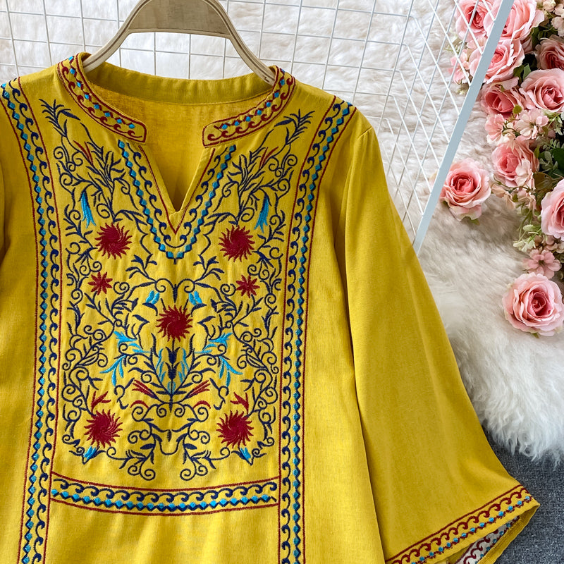 Women Embroidered Vintage V-Neck Dress