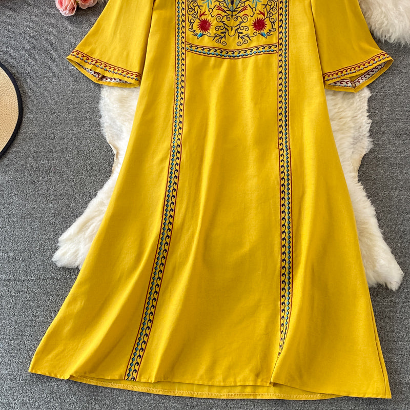 Women Embroidered Vintage V-Neck Dress