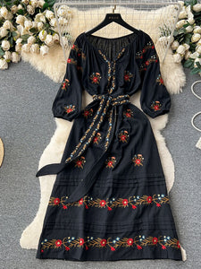 Women Retro Embroidery Bubble Sleeve Dress