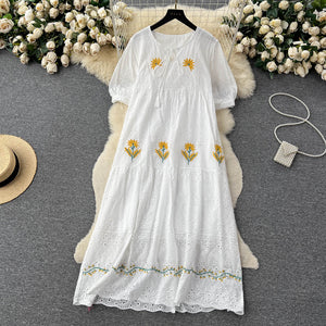 Women Vintage Embroidered Bubble Sleeves Dress