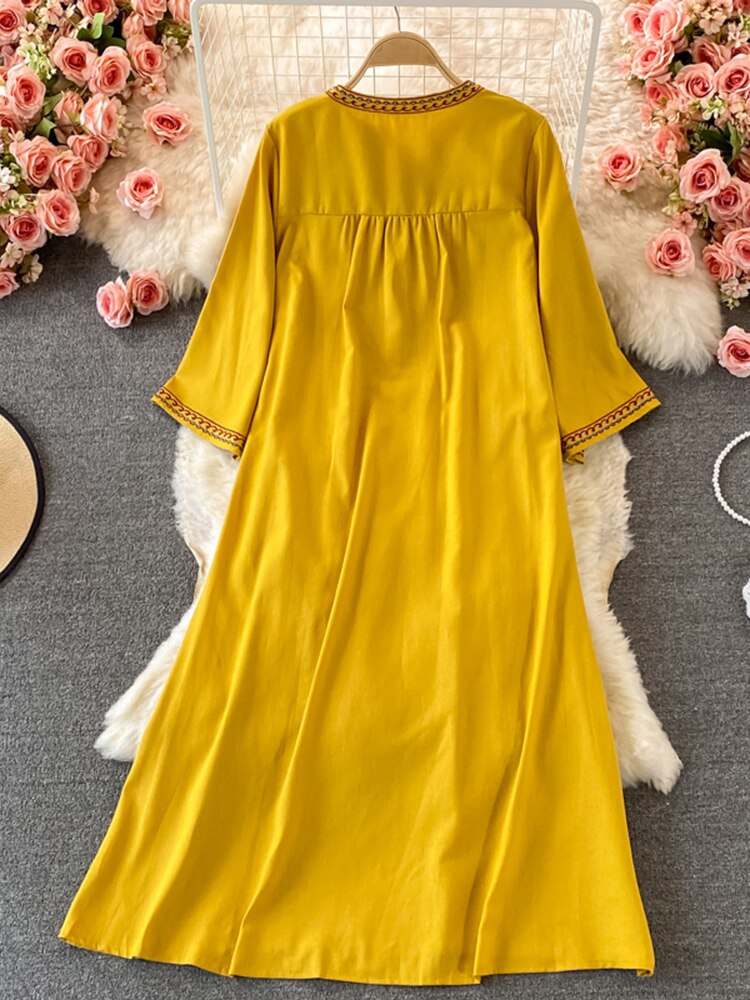 Women Retro Boho Embroidered V-neck Dress