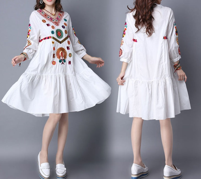 Women Vintage Bohemian Hippie Floral Embroidered Dress