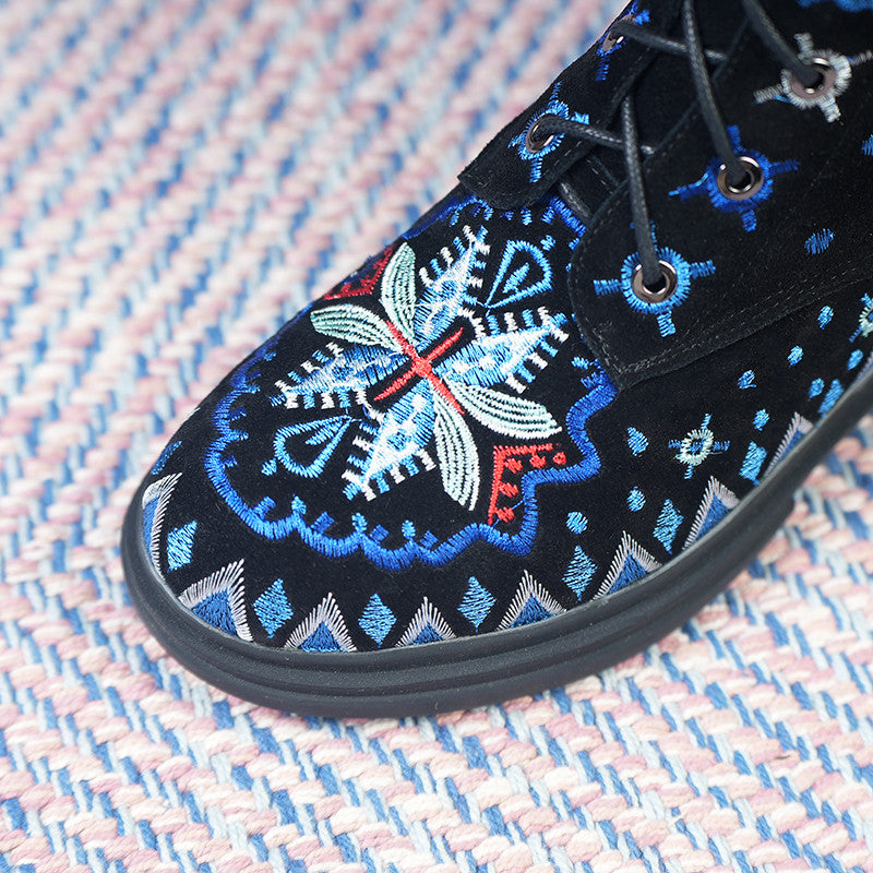 Women Floral Embroidery National Style Boots