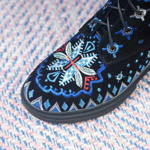 Women Floral Embroidery National Style Boots