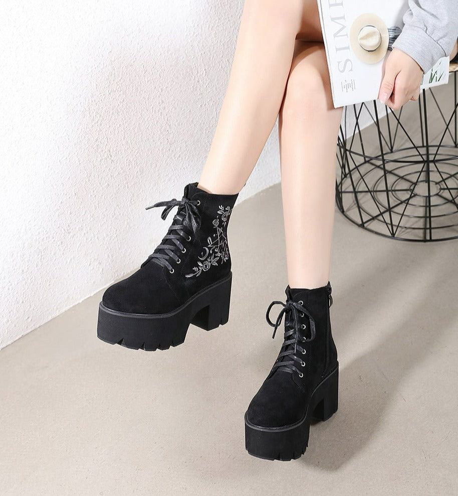 Women Flower Chunky Punk Suede Leather Gothic Back Zipper Platform Boots