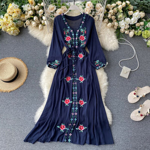 Women Retro Embroidered V-neck Lantern Sleeve Dress