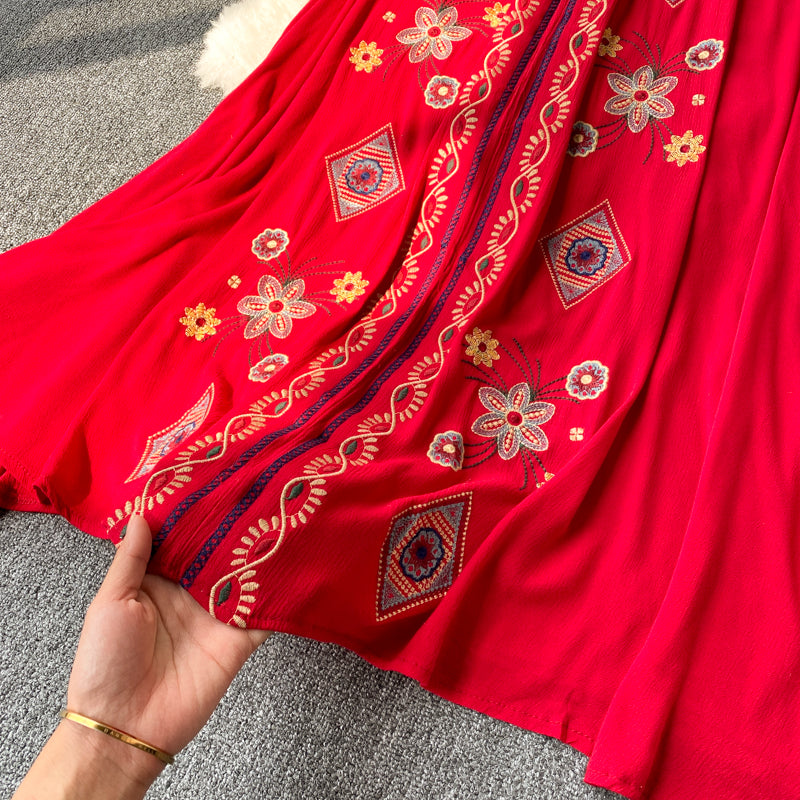 Women Embroidery Boho V-Neck Lantern Sleeve Dress