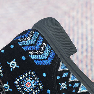 Women Floral Embroidery National Style Boots