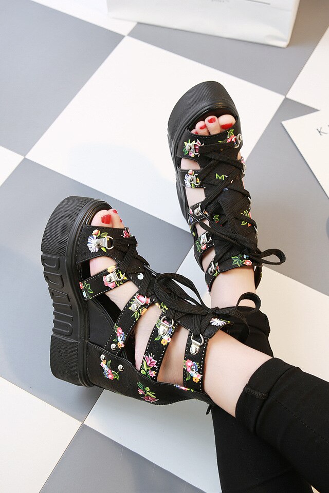 Women Floral Gladiator Open Toe Sandals