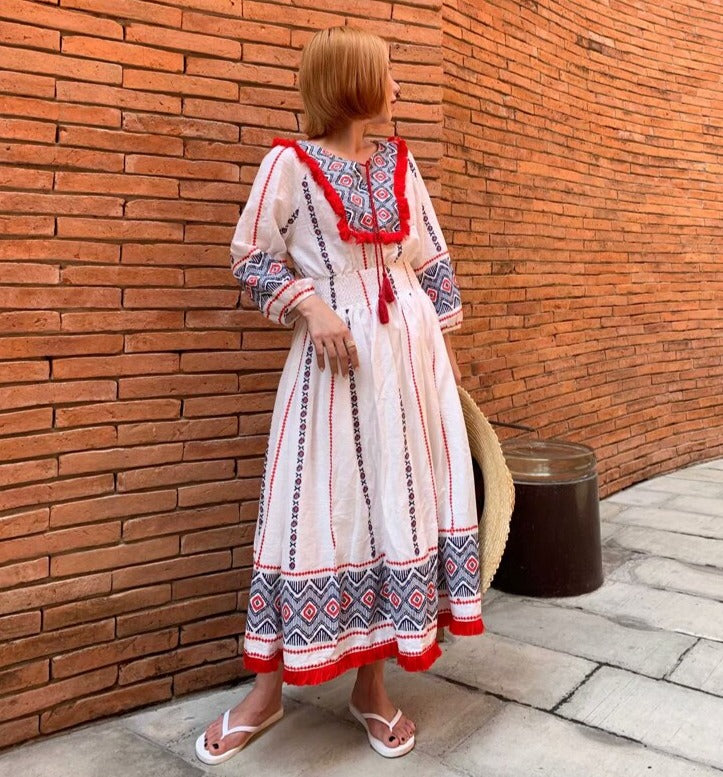 Women Floral Embroidery Bohemian Midi Dress