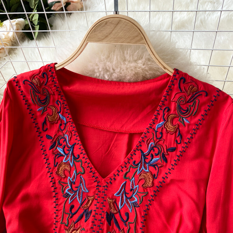 Women Boho Embroidery V-Neck Puff Sleeve Dress