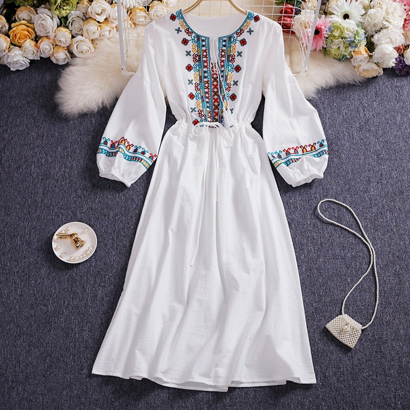 Women Bohemian Embroidered Floral O-Neck Dress