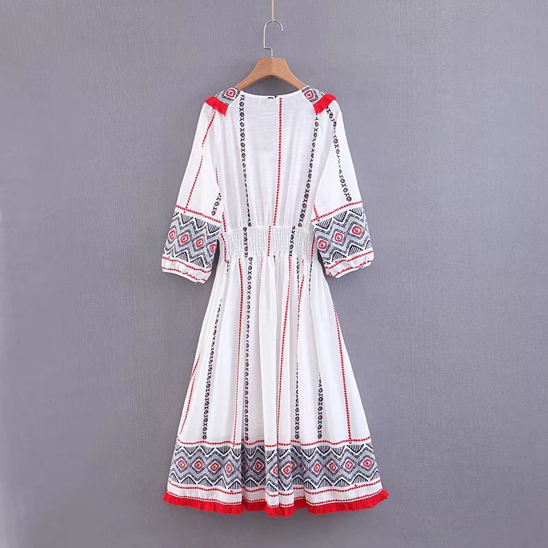 Women Floral Embroidery Bohemian Midi Dress
