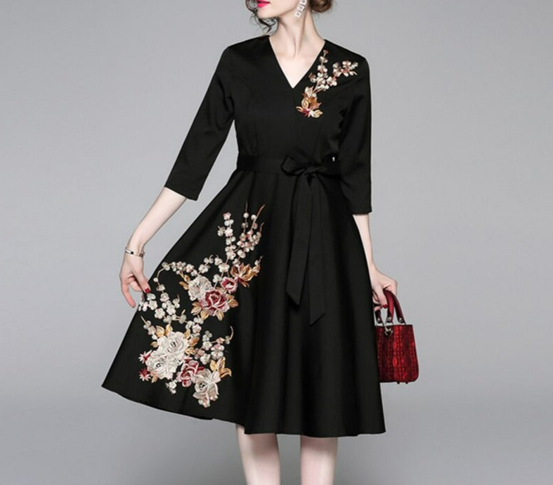 Women Floral Embroidery Vintage Cocktail Robe Dress