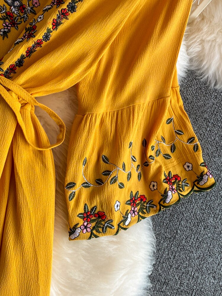 Women Embroidered Bohemian Ethnic Style Cotton Linen Dress