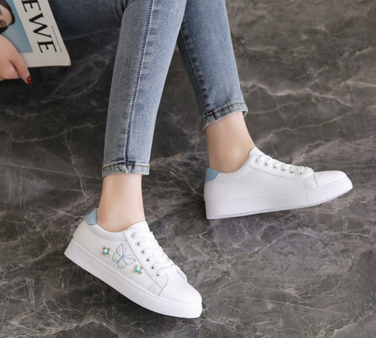 Women Vulcanized Sneakers Lace Up Casual Shoes