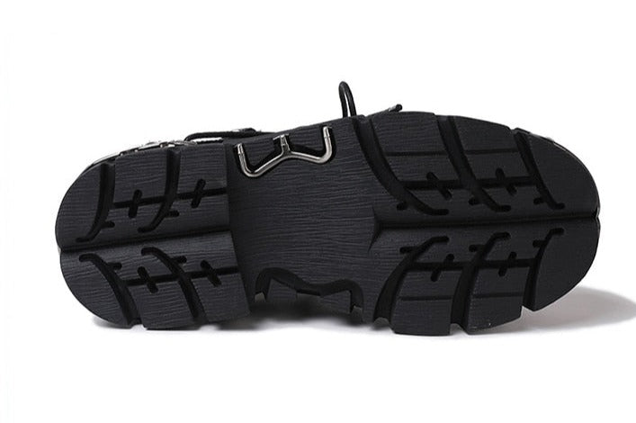 Unisex Vintage Gothic Flame Carved Leather Rock Metal Niche Shoes