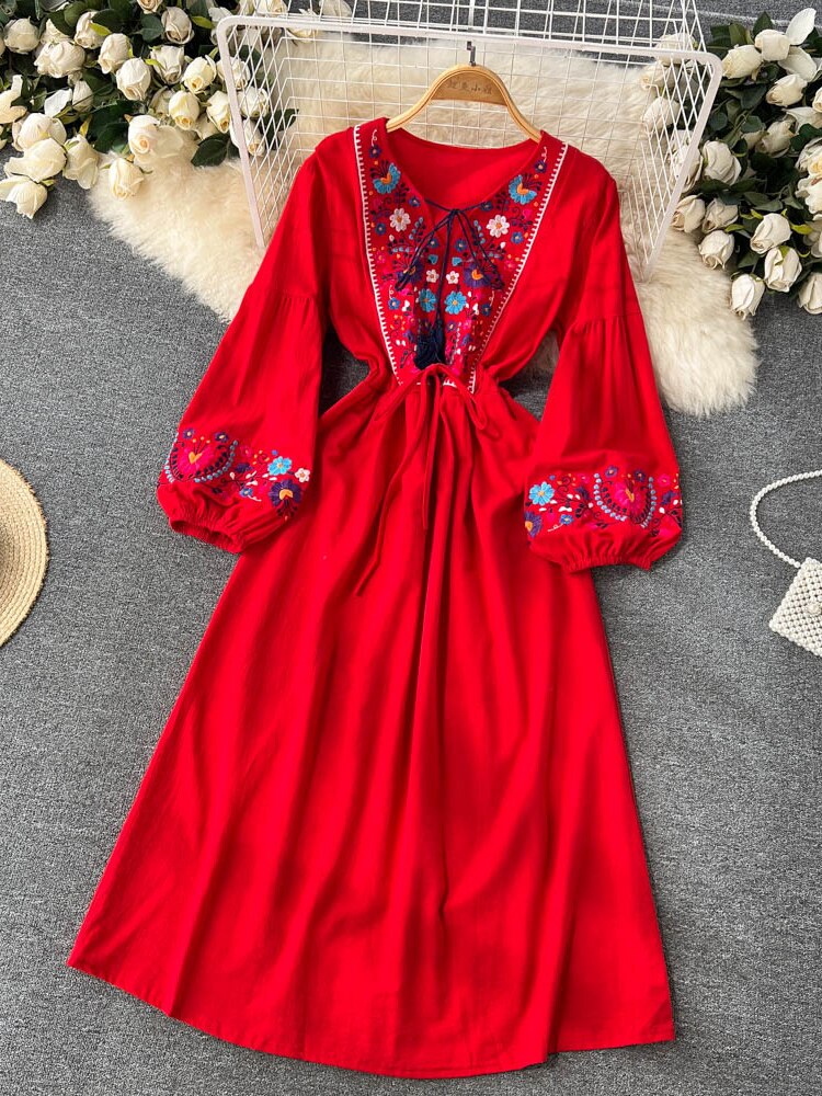 Women Retro Embroidered Slim Lantern Sleeves Dress