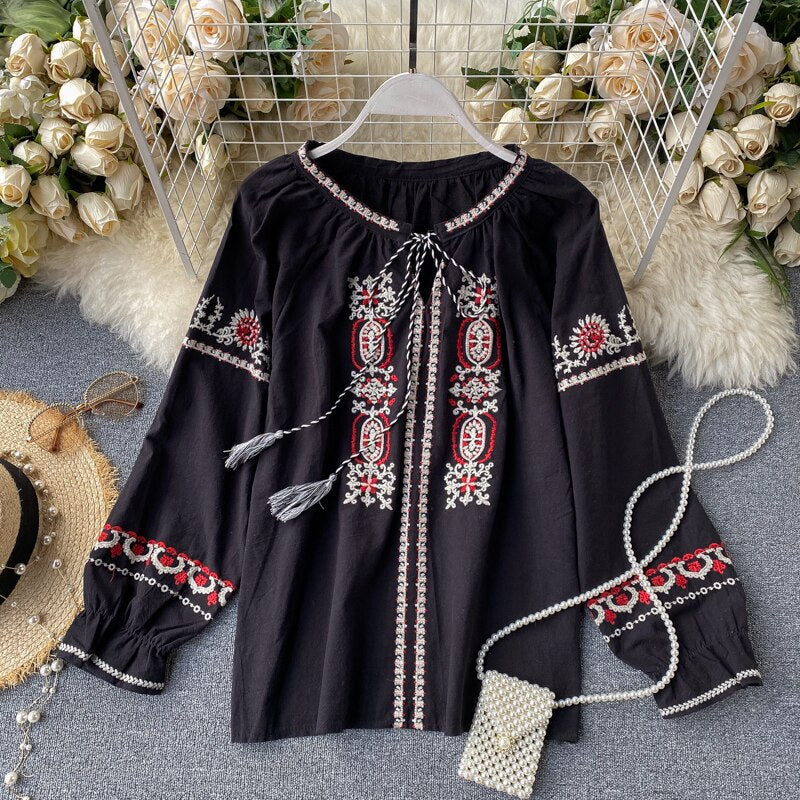 Women Retro Embroidery Tassel Lace Puff Sleeve Blouse