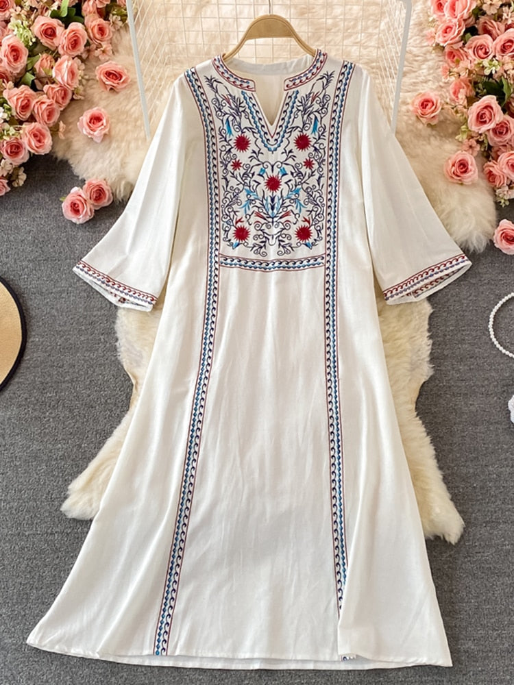 Women Retro Boho Embroidered V-neck Dress