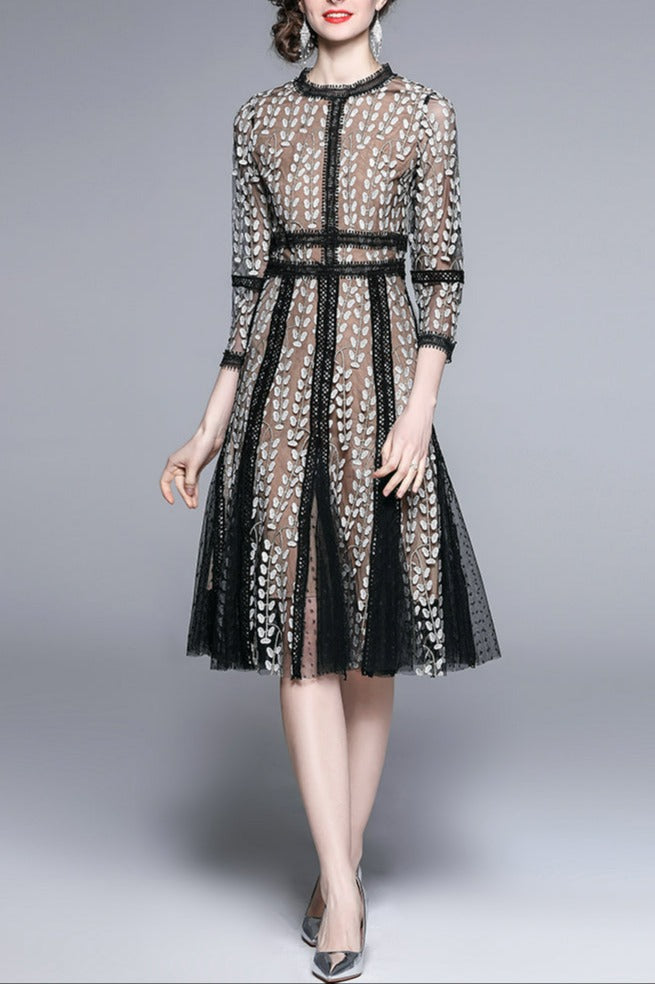 Women Mesh Embroidery Vestidos Midi Dress