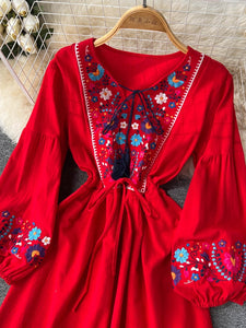 Women Retro Embroidered Slim Lantern Sleeves Dress