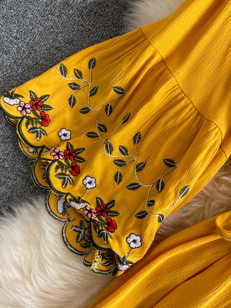 Women Embroidered Bohemian Ethnic Style Cotton Linen Dress