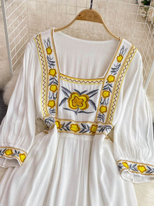 Women Bohemian Retro Embroidery Dress