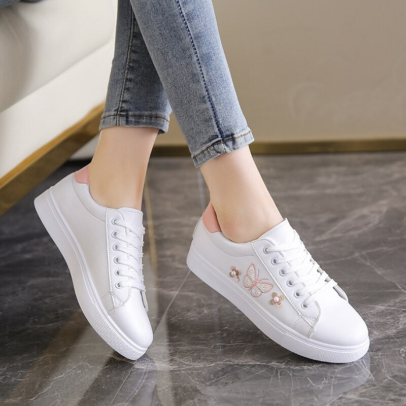 Women Vulcanized Sneakers Lace Up Casual Shoes