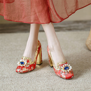 Women Floral Embroidery Crystal Slip On Shoes