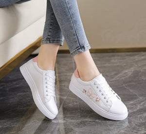 Women Vulcanized Sneakers Lace Up Casual Shoes