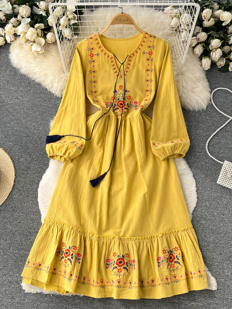 Women Embroidered French Retro Dress