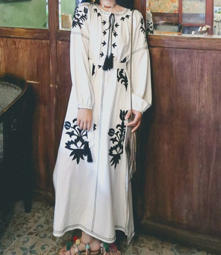 Women Embroidered V-neck Tie Split Retro Dress