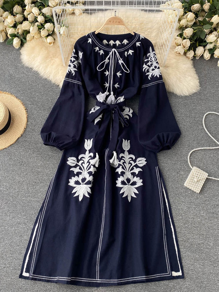 Women Embroidered V-neck Tie Split Retro Dress