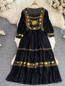 Women Bohemian Retro Embroidery Dress
