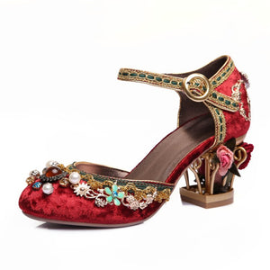 Women Vintage Hand-stitched Beaded Shaped Hollow Velvet Buckle Shoes
