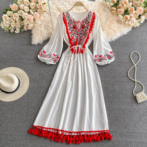 Women Retro Embroidery Tassel Lace Cotton Linen Vestidos V-neck Puff Sleeve Dress