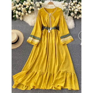 Women Ethnic Vestidos Lace Flared Sleeves Temperament Midi Dress